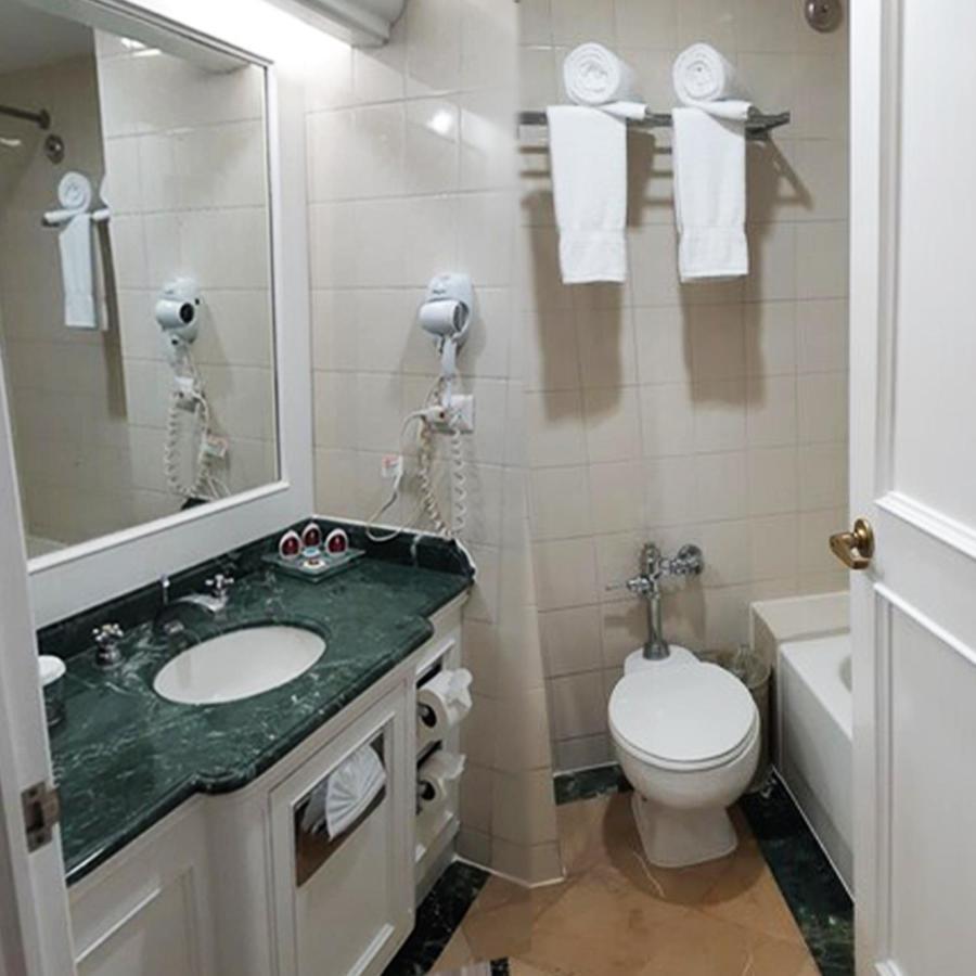 Habitación Doble Estándar con 2 camas dobles
