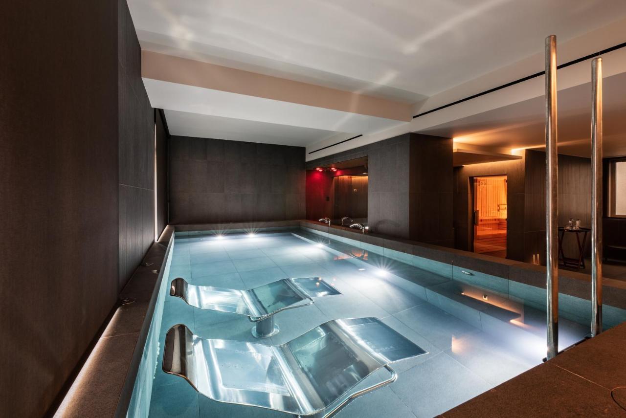 Deluxe Double Room Aliados View Spa Access