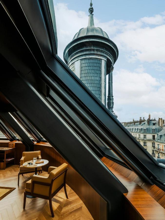 The Nest Suite Parisian rooftops View Atelier,1286008225:JPEG