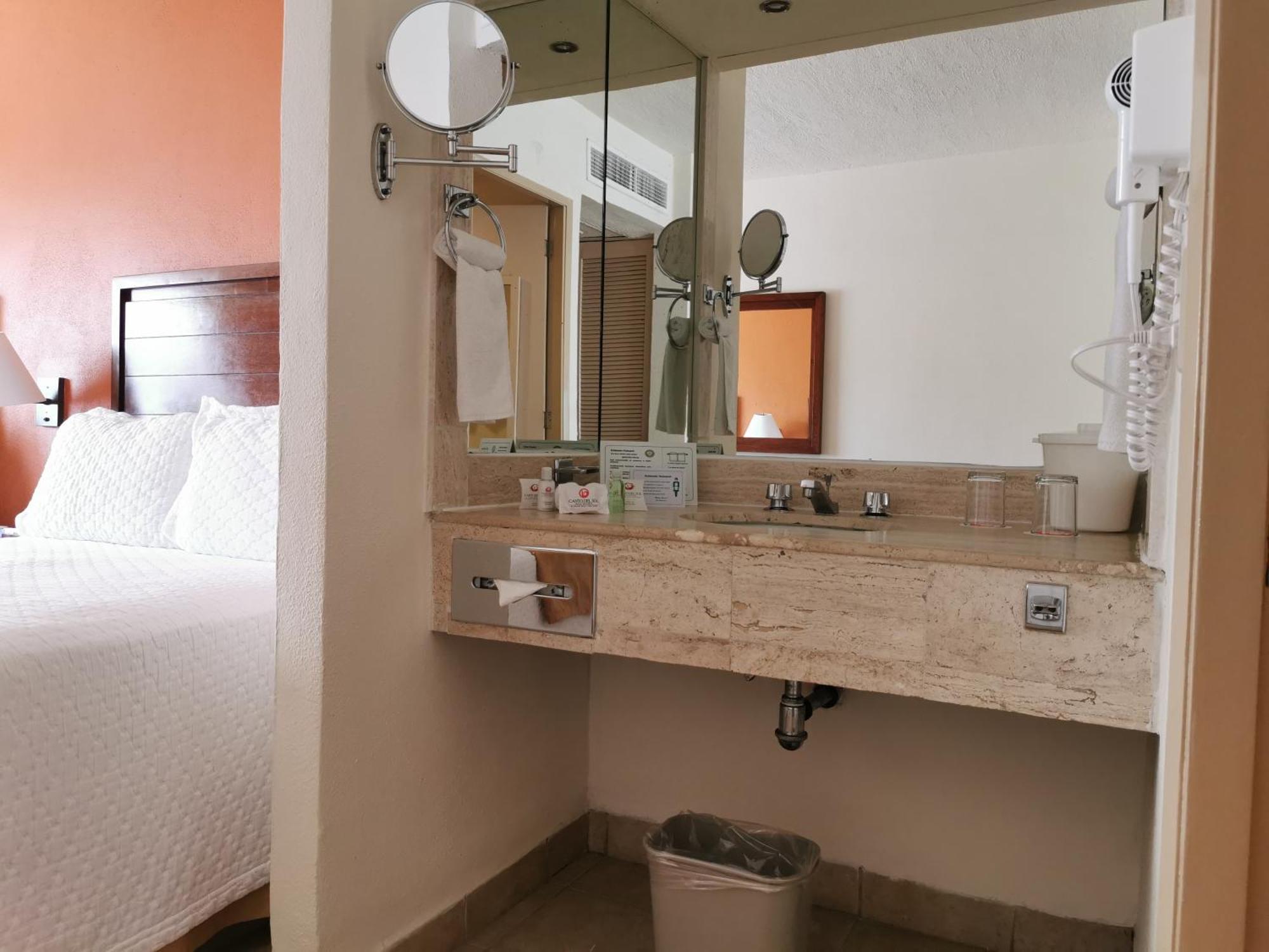 Deluxe Double Room Side Sea View