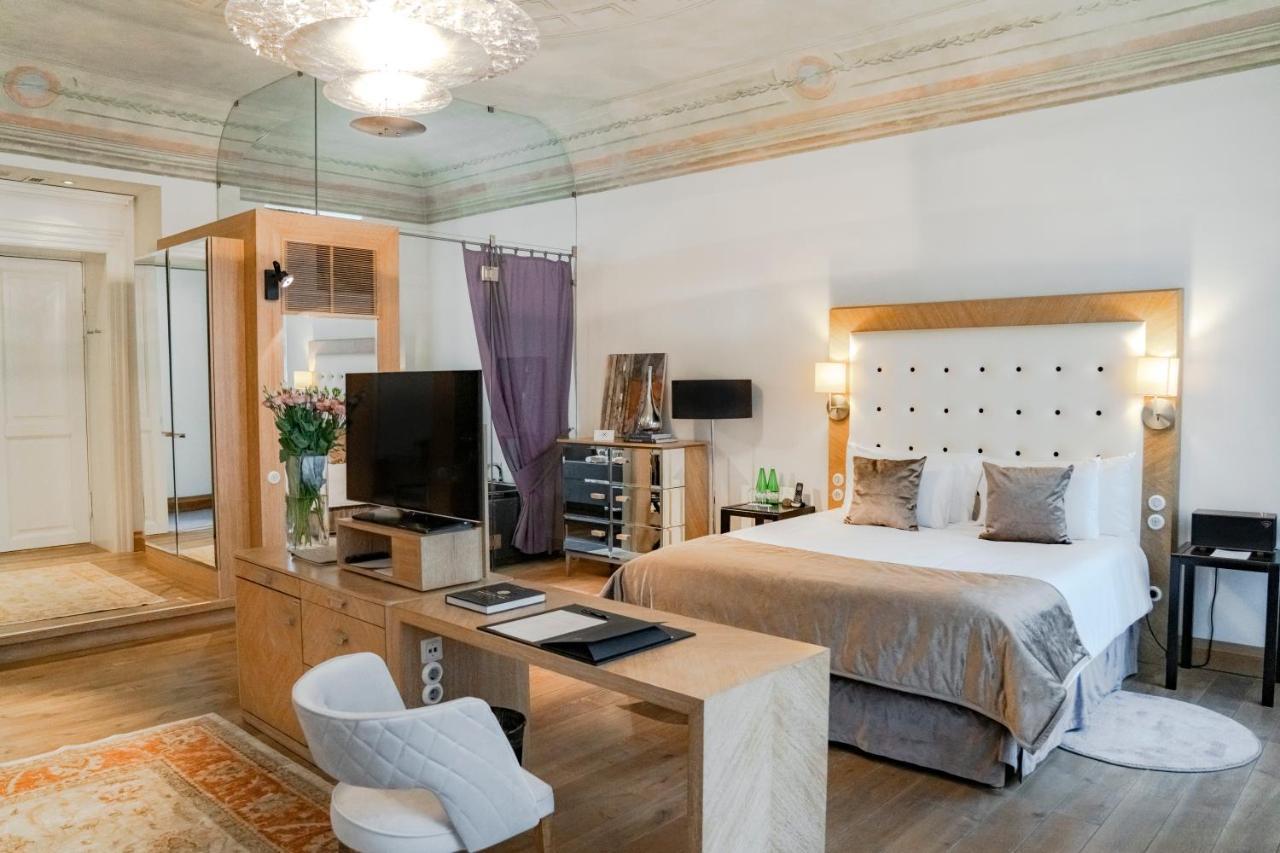 Deluxe Suite,1268585299:JPEG