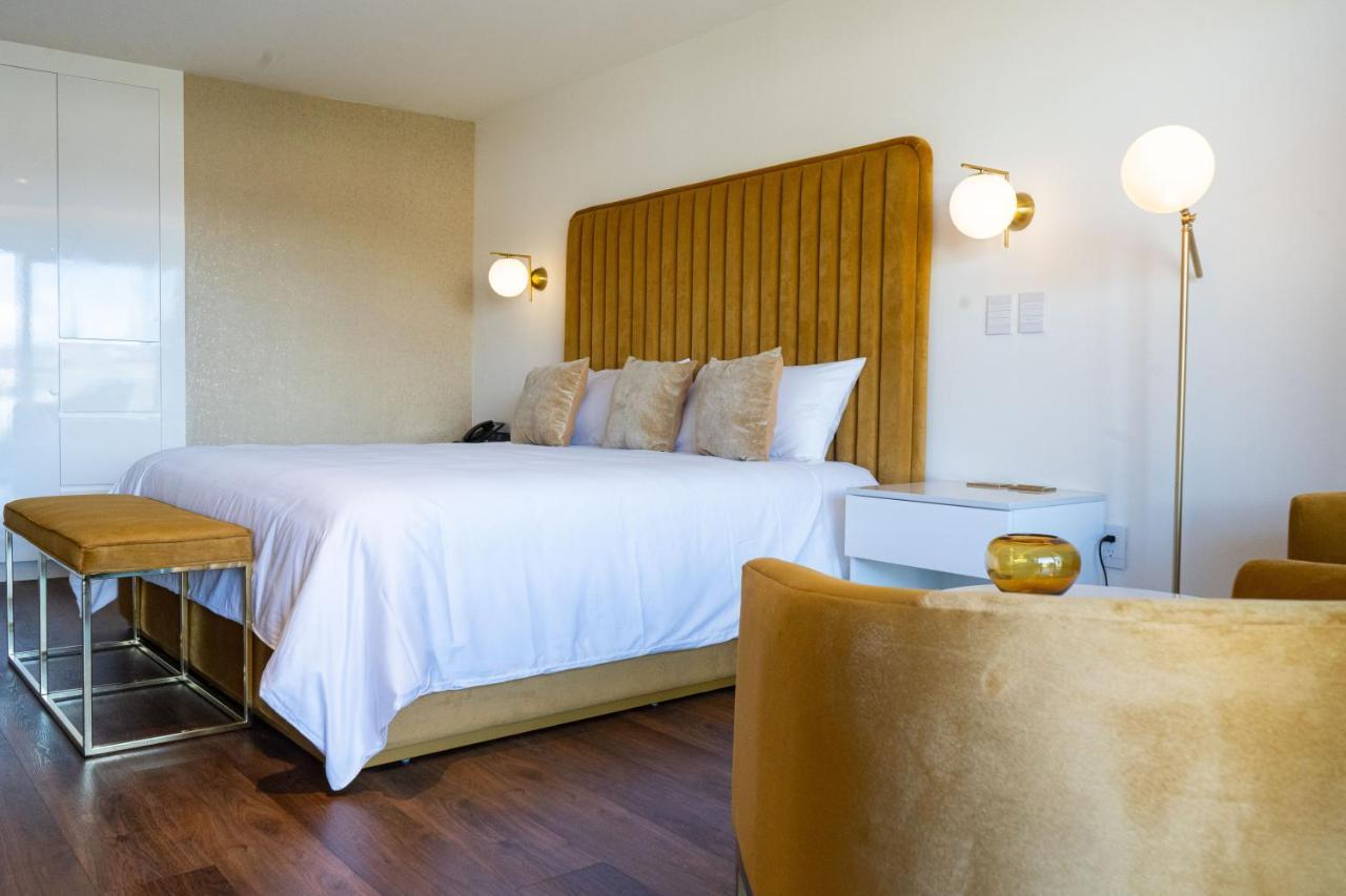 Superior King Suite,1274789713:JPEG