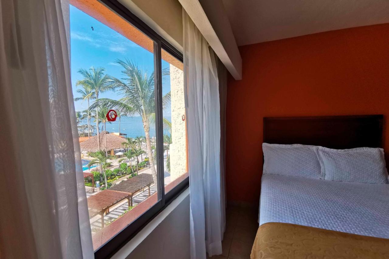 Deluxe Double Room Side Sea View