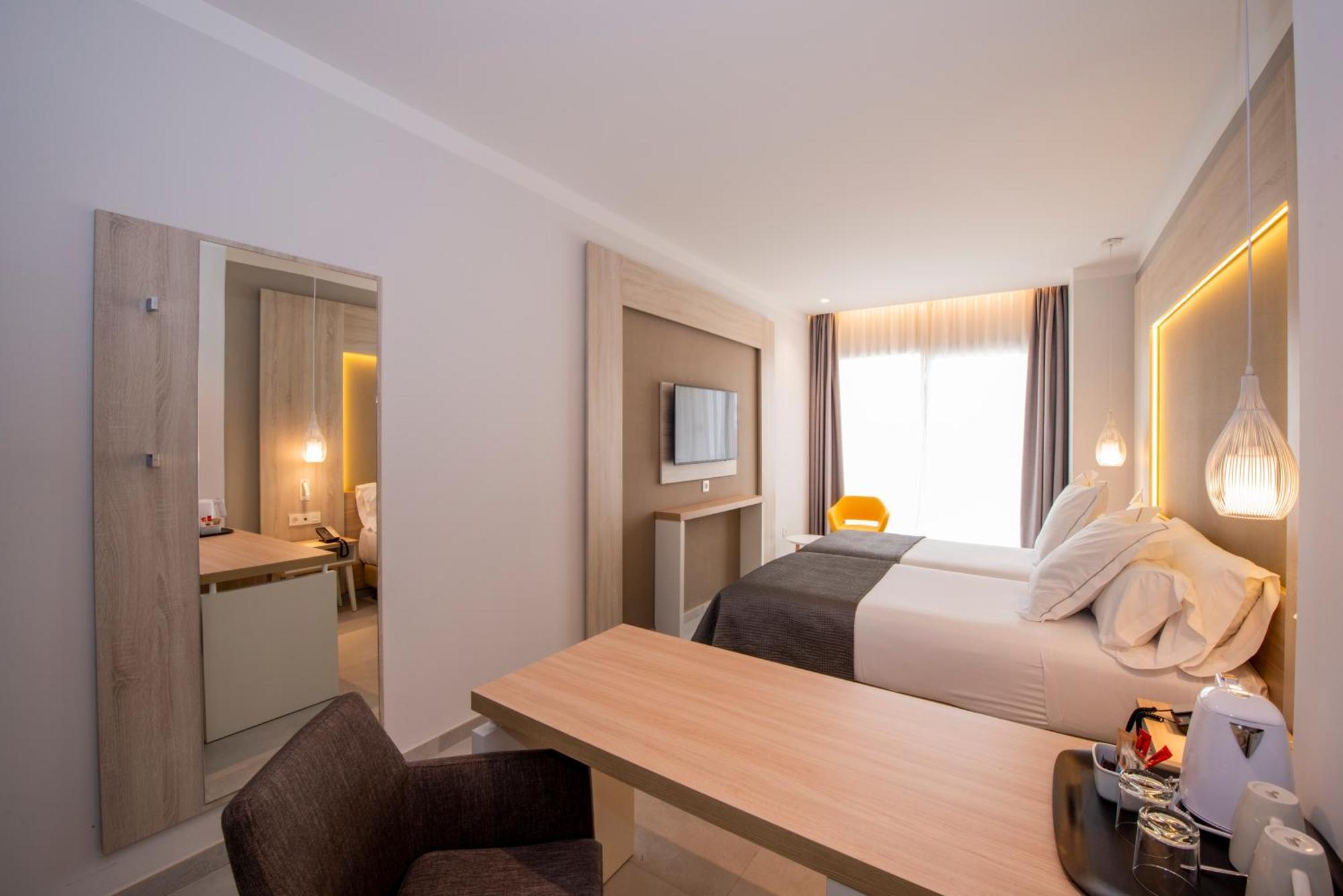 Superior Single Room