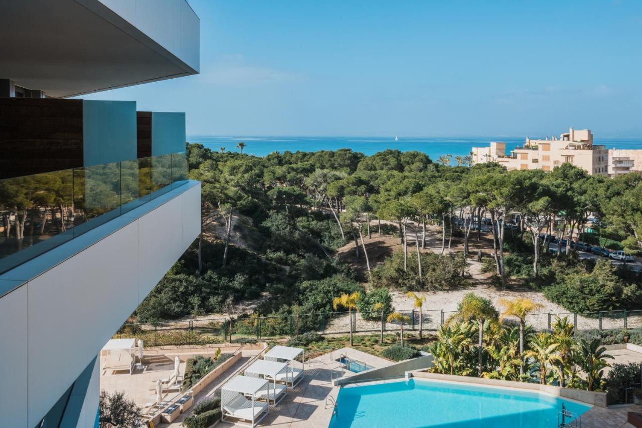 Single Room Pool View