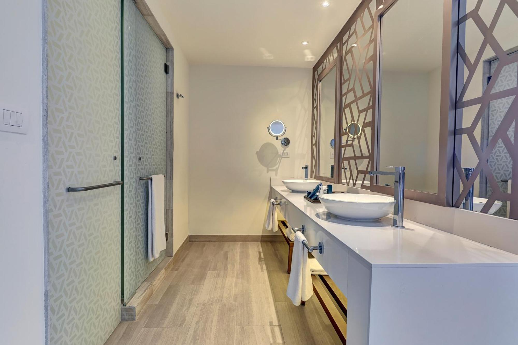 Suite Junior Diamond Club de lujo con vistas al ocaso 