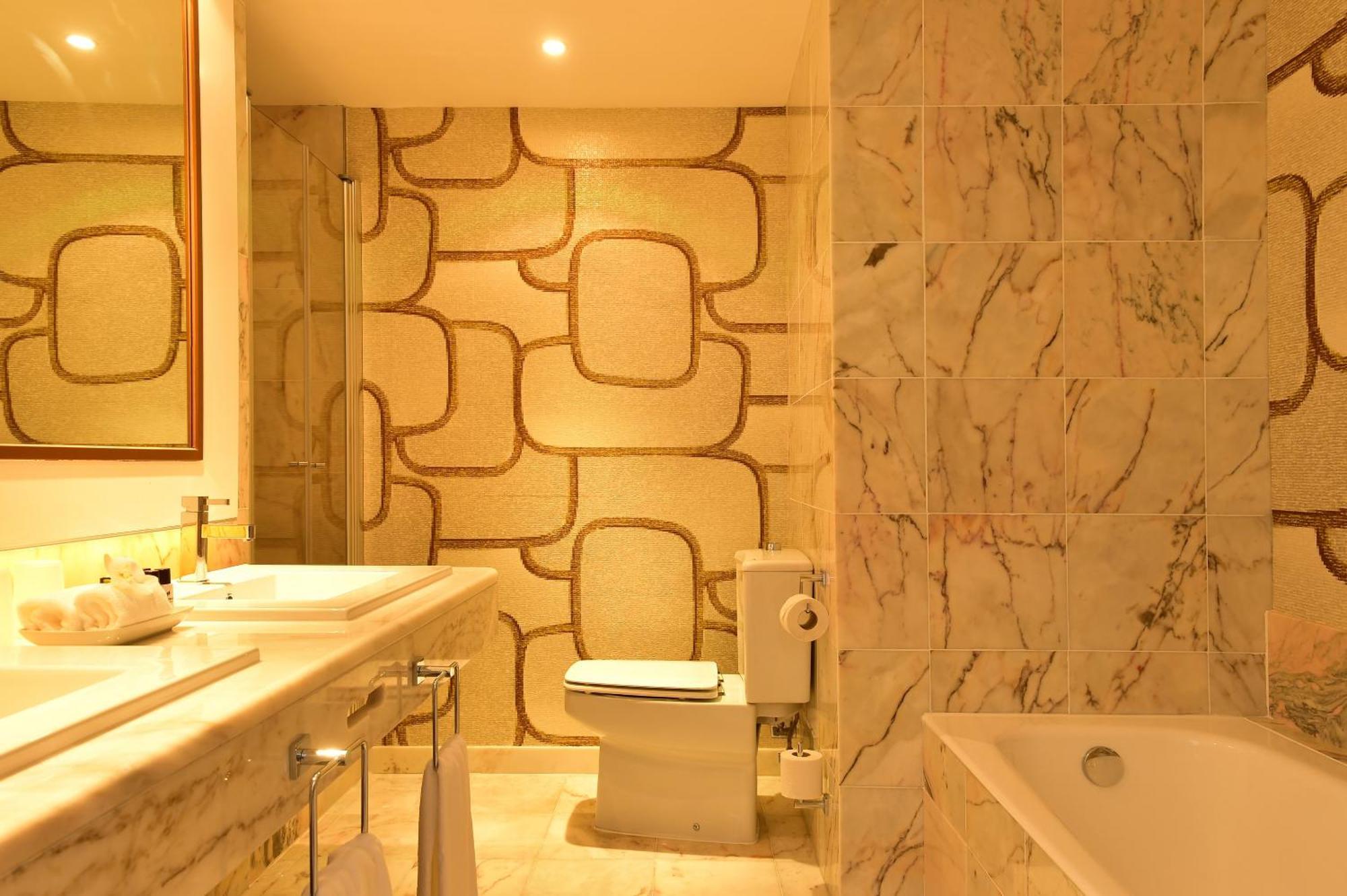 Double or Twin Room Sea View