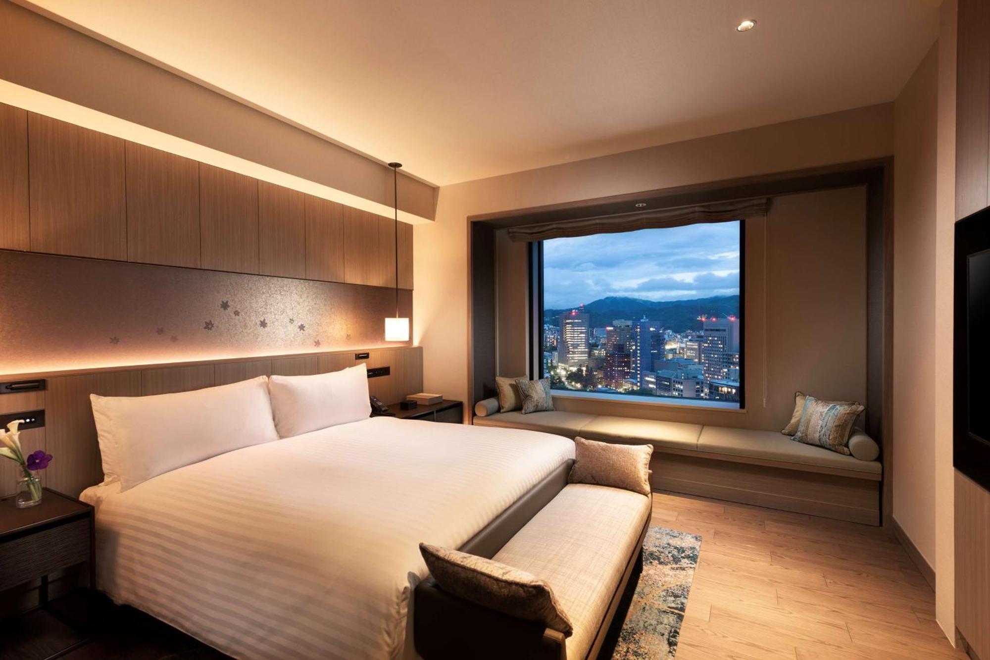 One-Bedroom King Suite,1544659540:JPEG