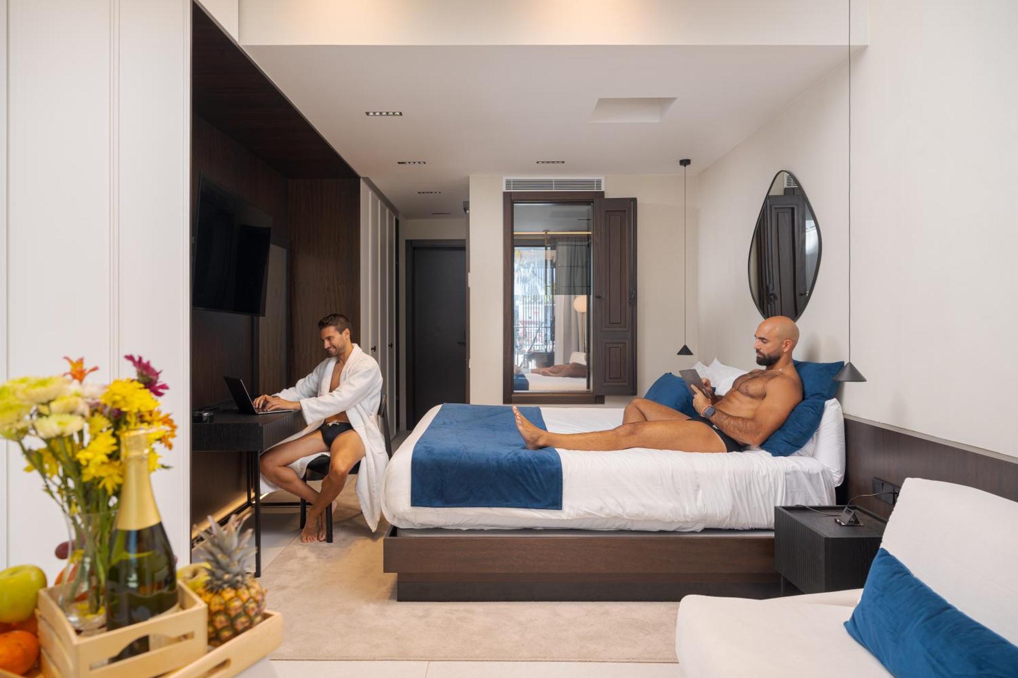 Superior Queen Room