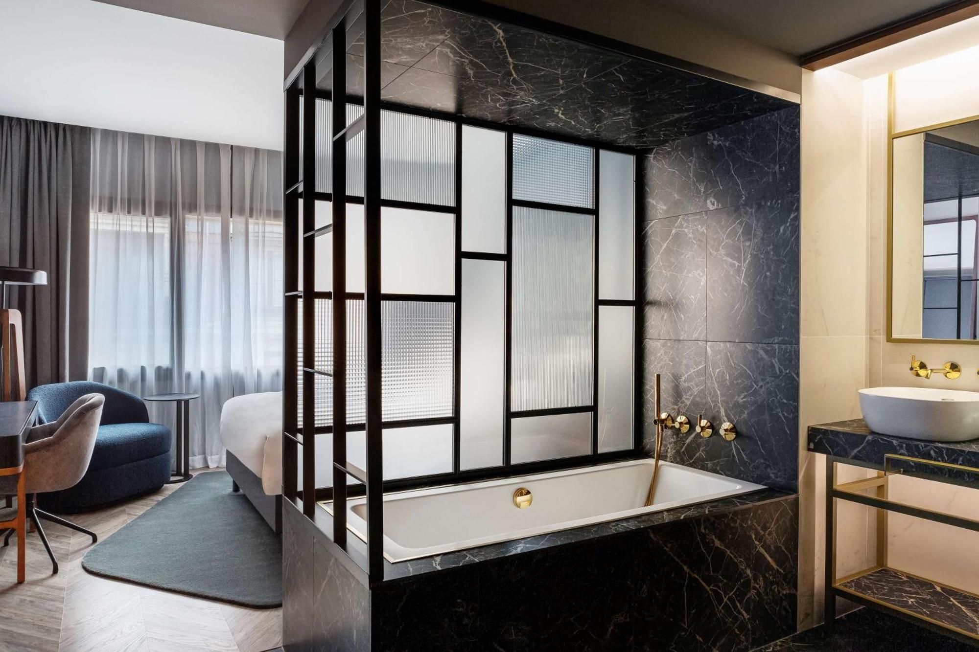 Collection Superior Room