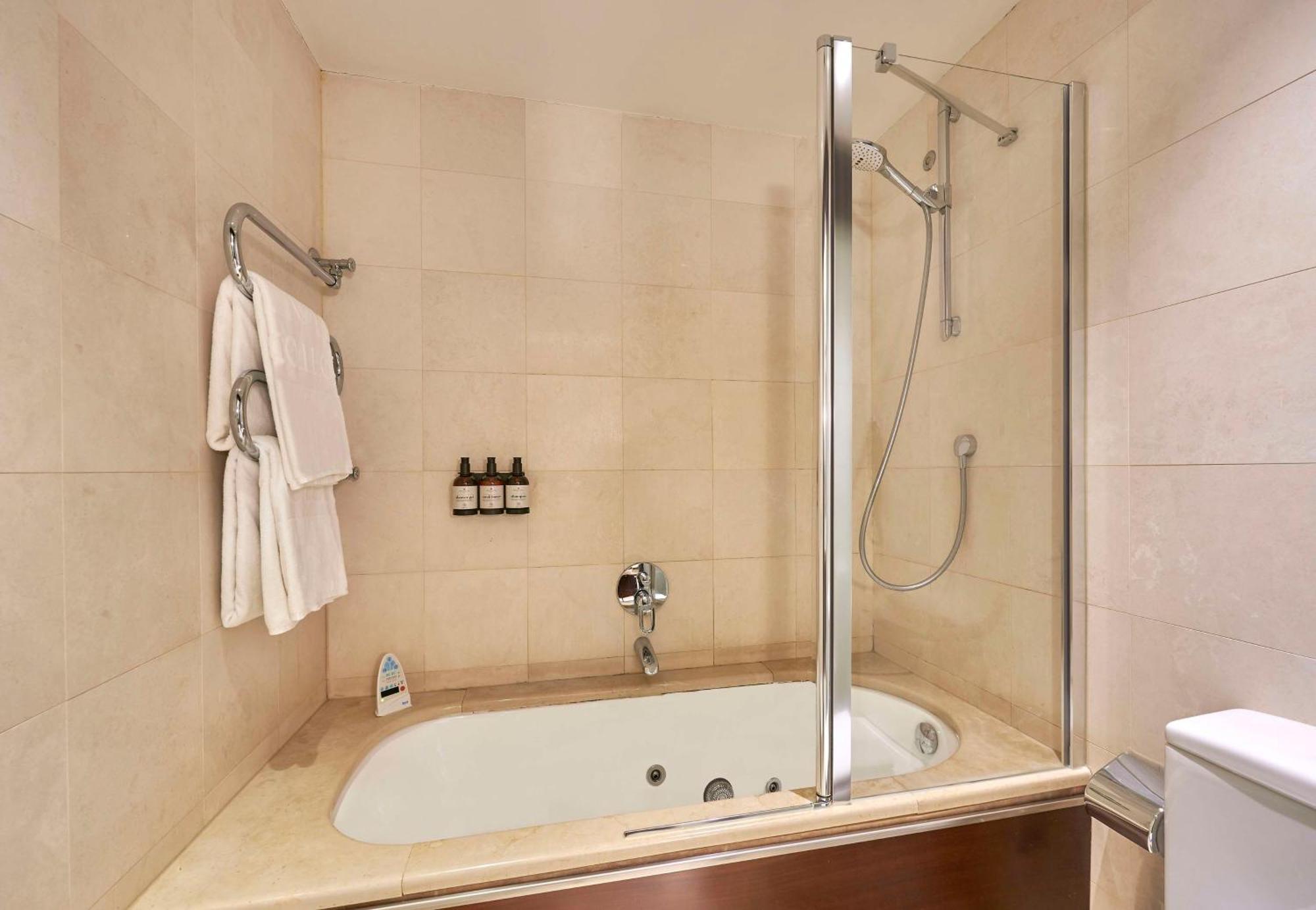 Superior Double or Twin Room Sea View