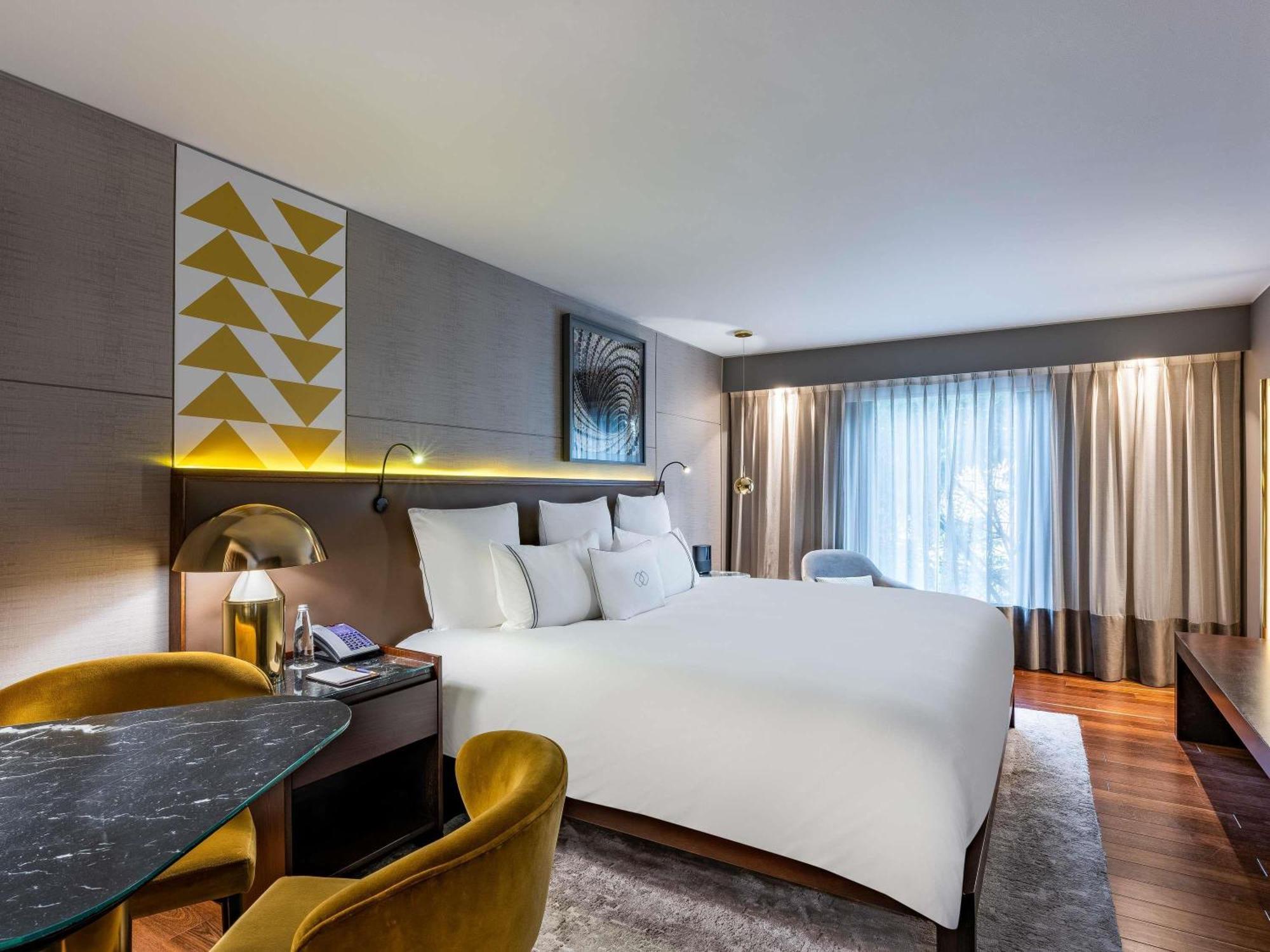 Luxury King Room,1717045409:JPEG