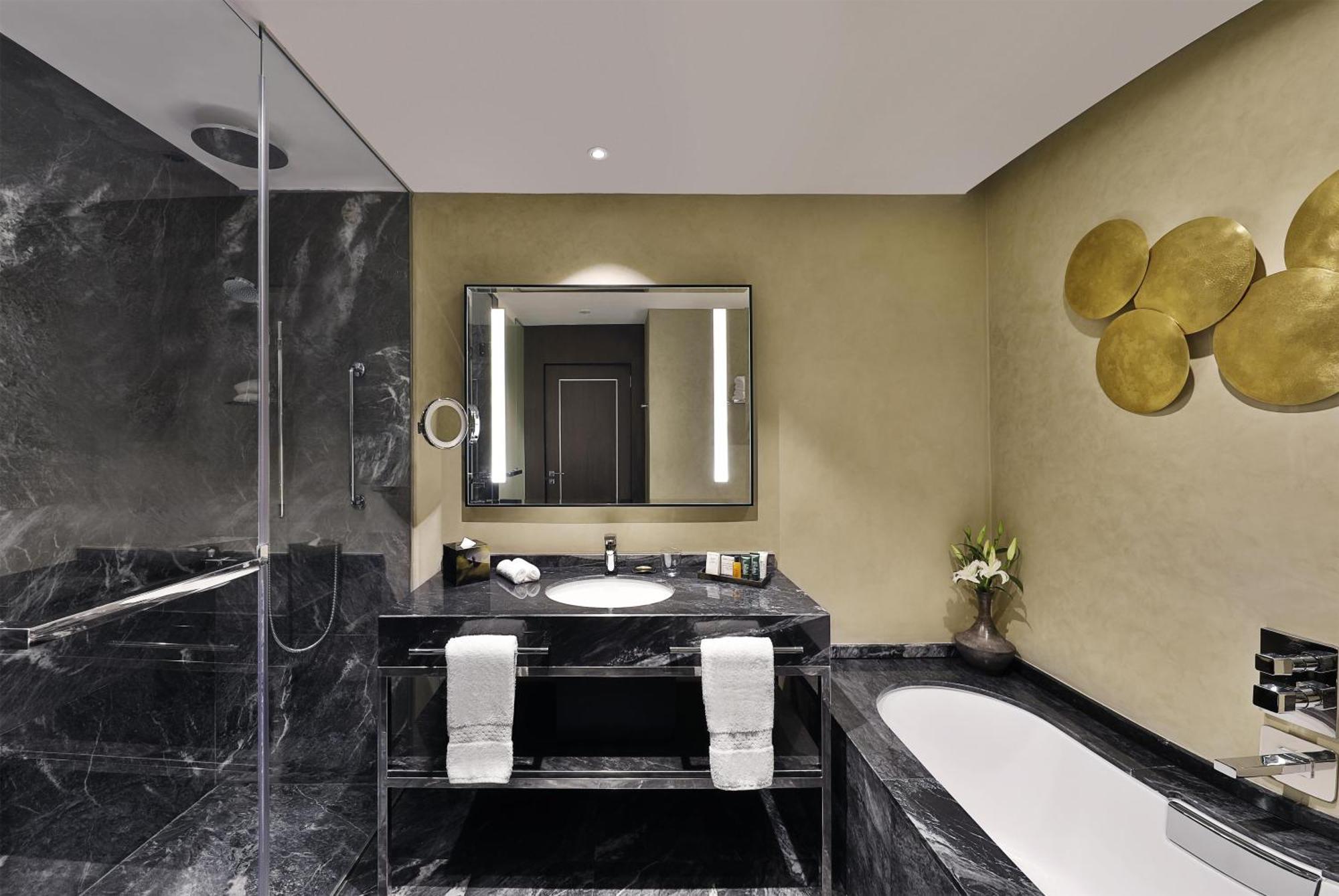 Habitación con cama extragrande