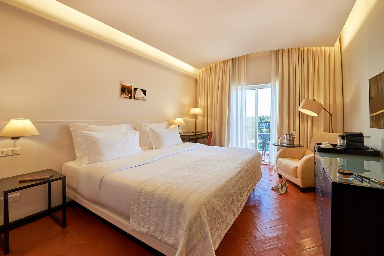 Single Room Mountain View