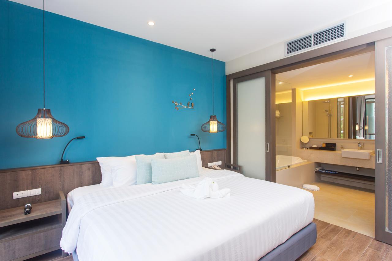 Deluxe Suite,1588272440:JPEG