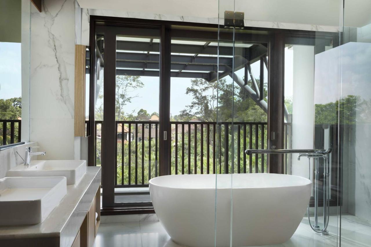Punyan Suite Room, 1 Bedroom Suite, 1 King, Garden view, Balcony with Free Mini Bar, Daily Shuttle to Monkey Forest, Daily Yoga, Free Bike to borrow,  Free Family Activity and 24 Hour access to Motion Fitness Center,1418866371:JPEG