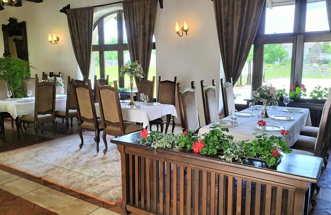 Hotel Medieval-1