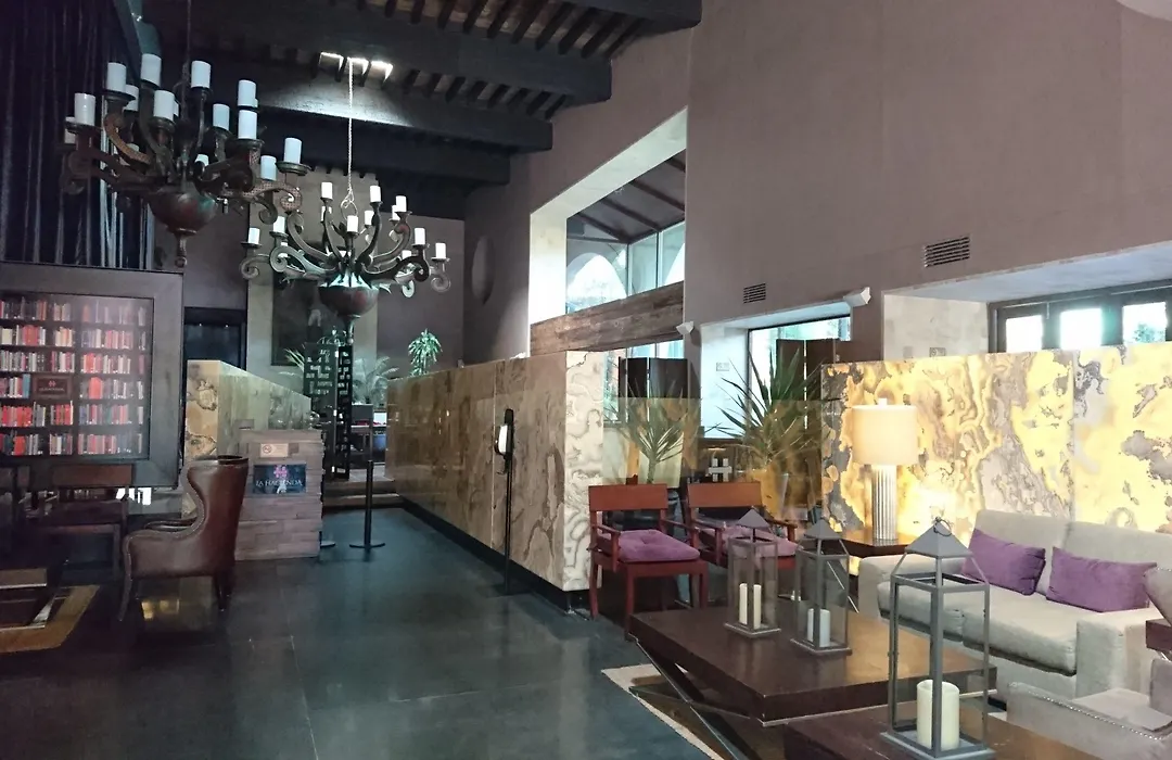 Hotel Gobernador-1