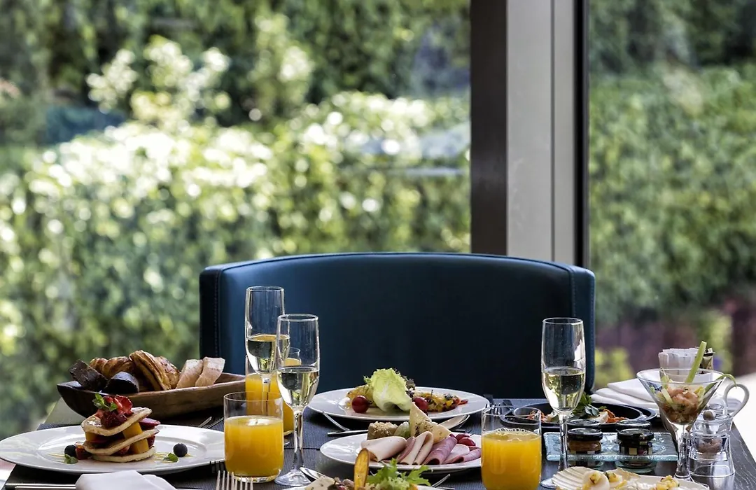 Conrad Istanbul Bosphorus-1