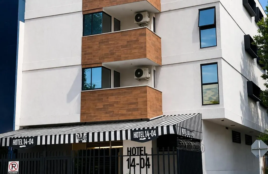 Hotel 14-04-1