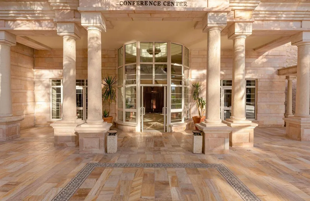 Mövenpick Resort&Residences Aqaba-1