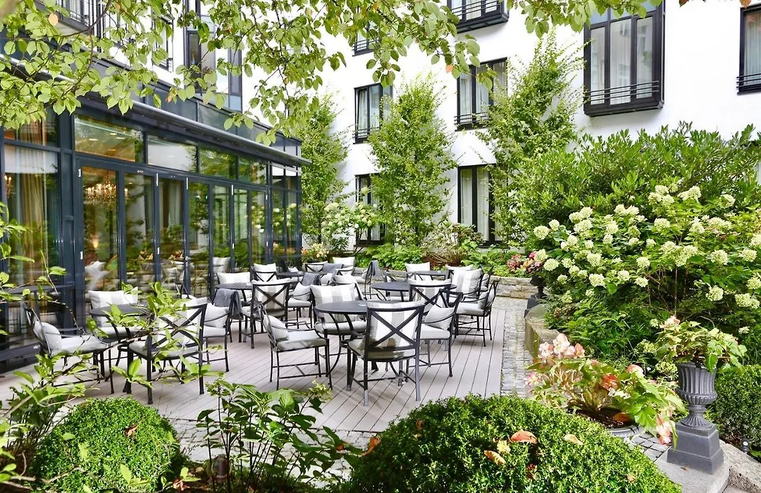 Hotel München Palace-1