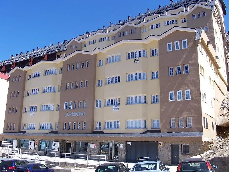 Apartamentos Arttyfal-1