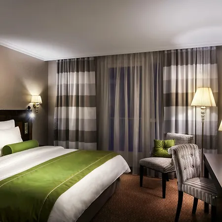 COSMOPOLITAN Hotel Prague-2