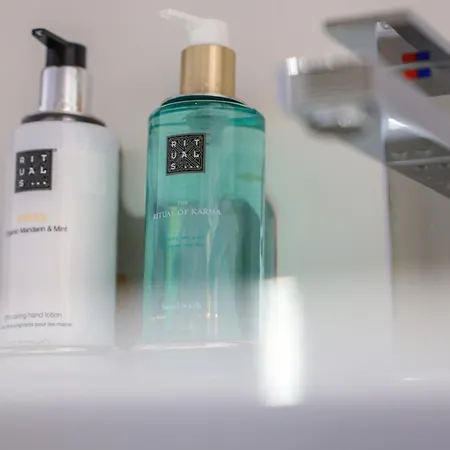 Swiss Luxury Apartments Geneva - Serviced Apartments-3
