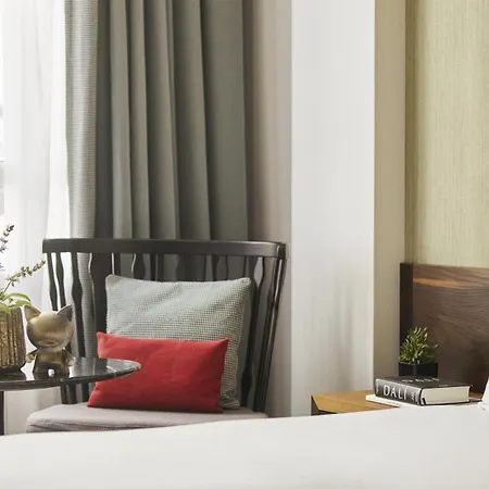 Hyatt Centric Gran Via Madrid-3