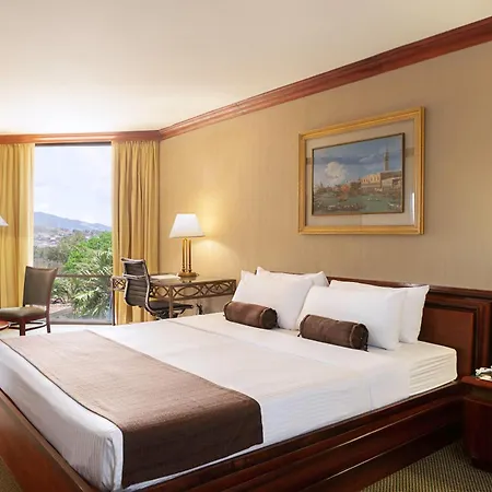 Wyndham San Jose Herradura-2