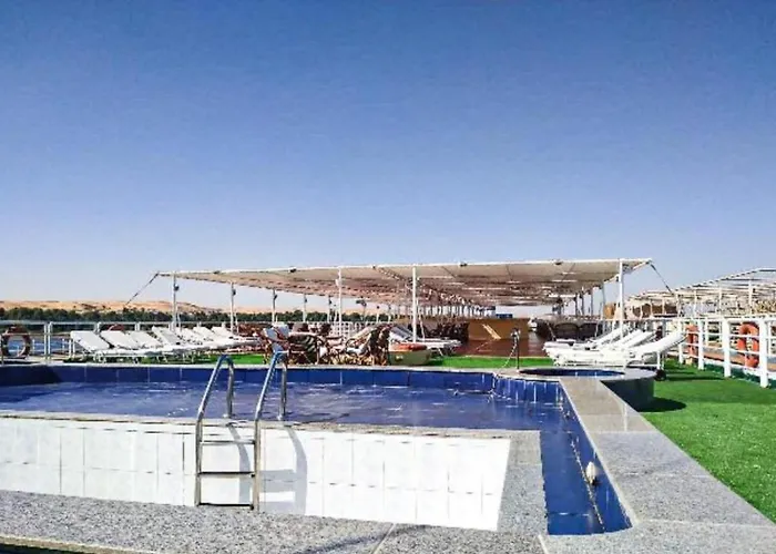 Hotel de playa: King Tut I Nile Cruise - Every Monday 4 Nights From Luxor - Every Friday 7 Nights From Aswan