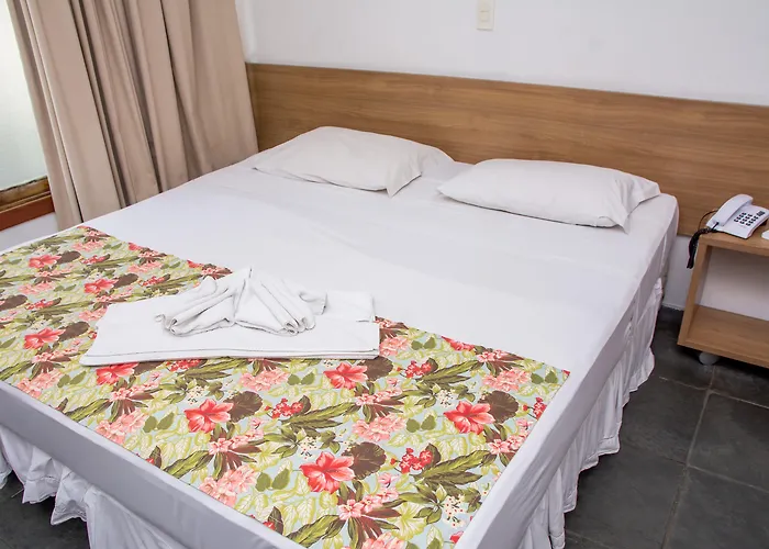Hotel cerca del colegio: La Belle Beach Hotel