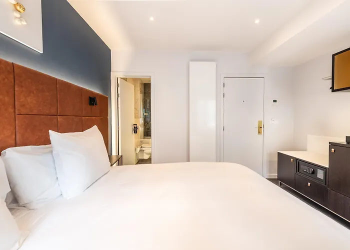 Hotel cerca del colegio: Boutique Hotel Sablon By Cw Hotel Collection