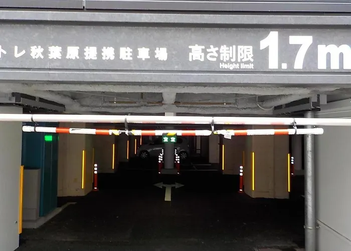 Hotel familiar: Under Railway Hotel Akihabara
