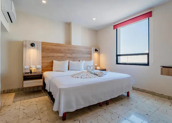 Hotel cerca del aeropuerto: Hotel Central Merida By Kavia