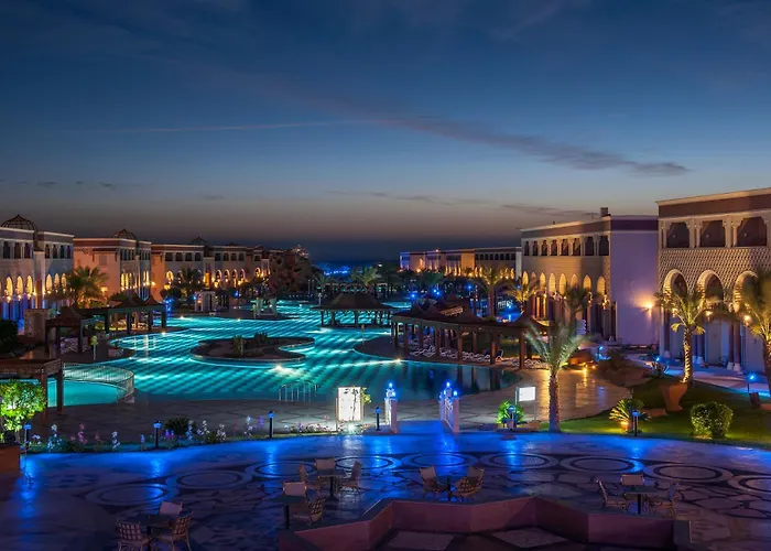  Sunrise Mamlouk Palace