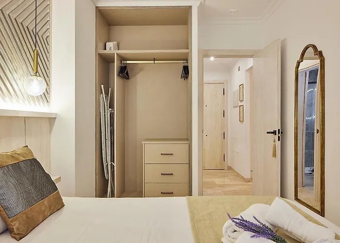Hotel cerca del colegio: Little Arboli Little Apartments
