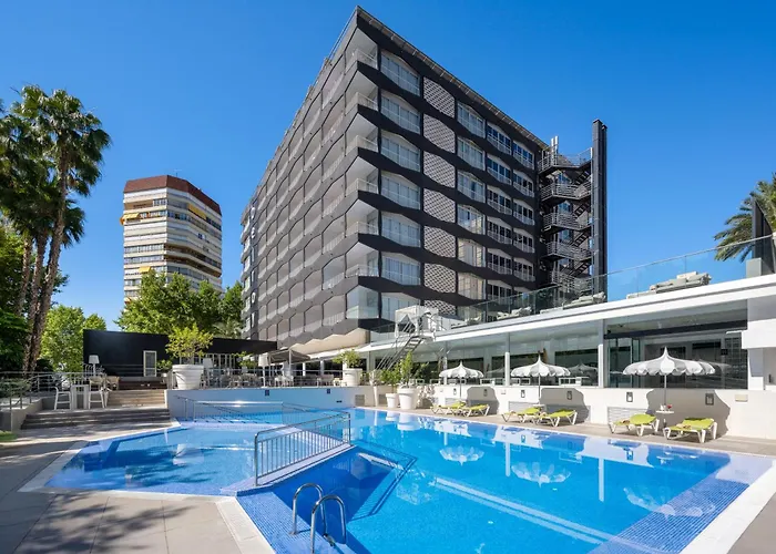 Hotel familiar: Climia Belroy 4 Sup