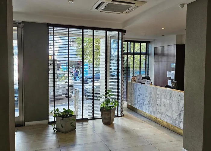 Hotel cerca del aeropuerto: Hotel Novi
