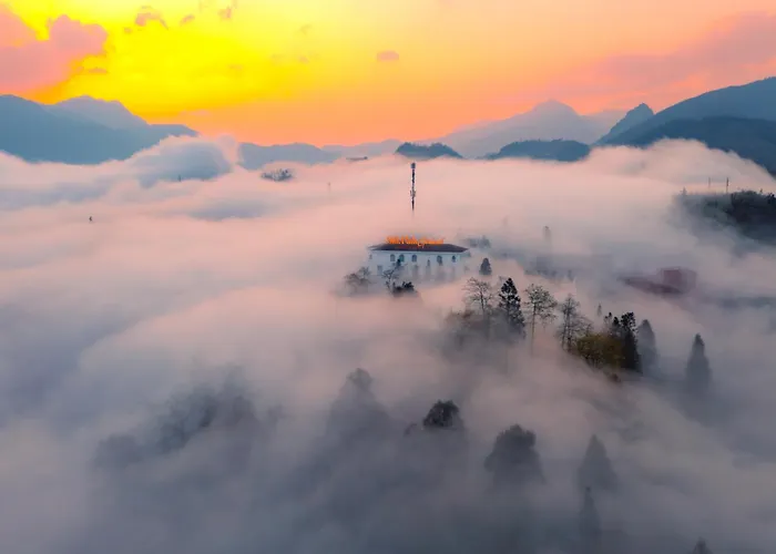 Silk Path Grand Sapa Resort & Spa