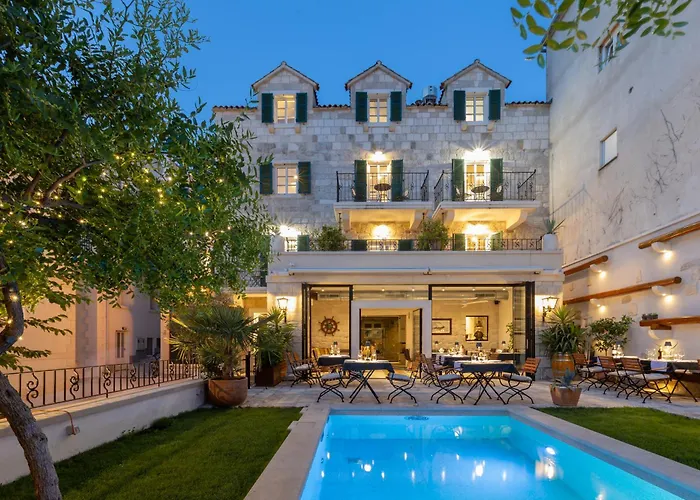 Hotel Spa: Casa Columba - Adults Only 4 Star Boutique Hotel With Outdoor Pool & Private Garden