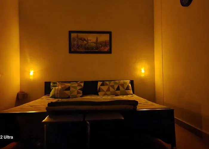 Aura Homes