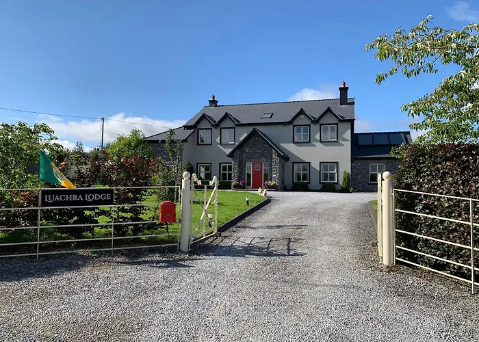 Luachra Lodge