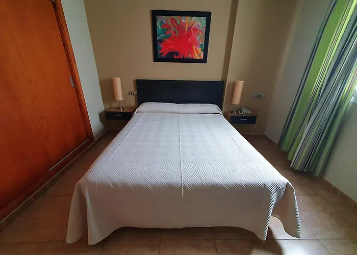 Hotel y Apartamentos Conilsol