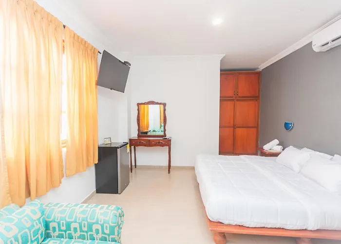 Hotel Baluarte Coast