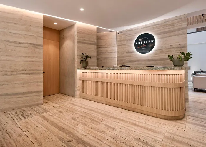 Vuestro Boutique