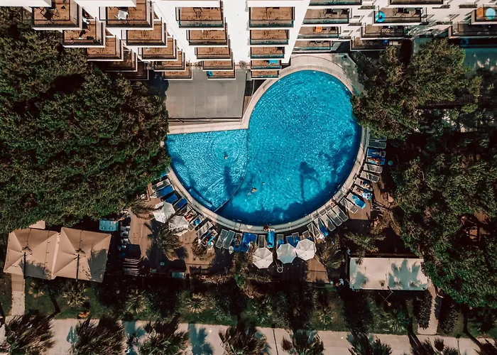 Vm Resort & Spa