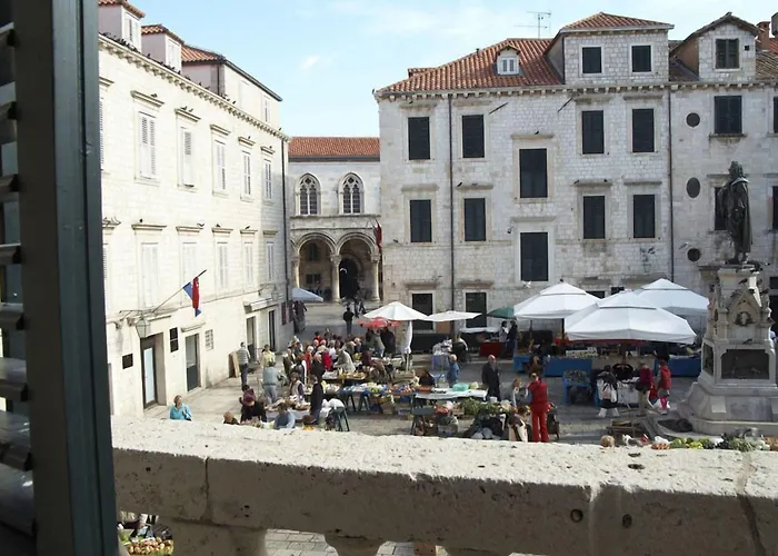 The Pucic Palace