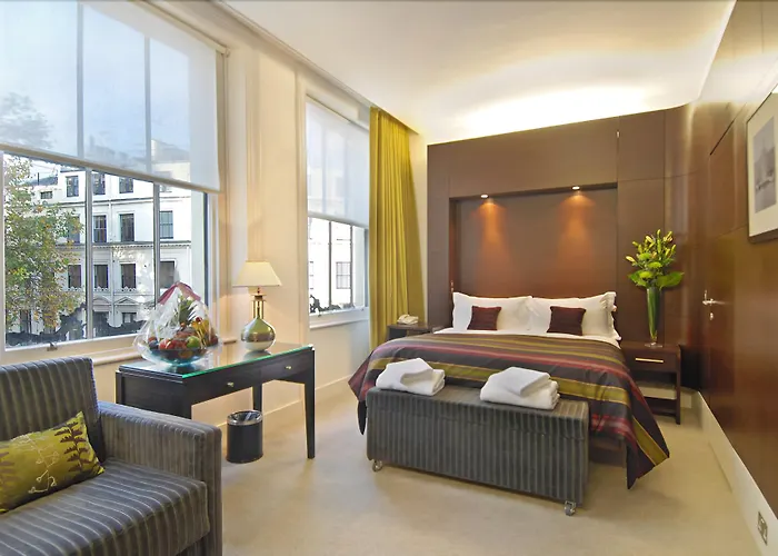 Inhabit Queen'S Gardens, A Member Of Design Hotels